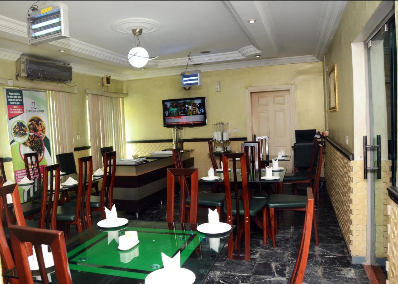 Terrace Green Hotels & Suite Lagos Buitenkant foto